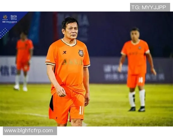 从绿茵场到政坛:那些投身政治的足球明星与他们的传奇转型之路 从绿茵场到政坛:那些投身政治的足球明星与他们的传奇转型之路